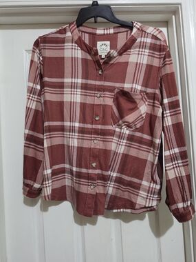C&C California Rust Red & Cream Plaid Henley Top